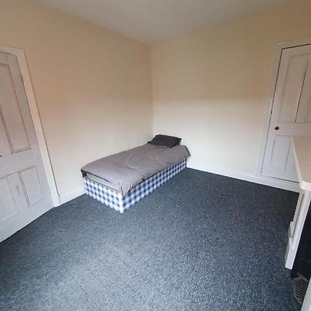 لايستر 2 Bedroom House - Hopefield Road المظهر الخارجي الصورة