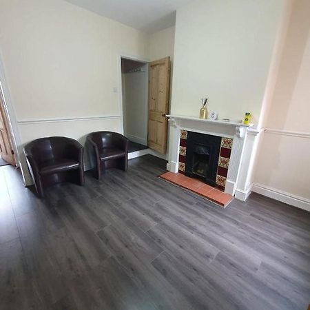 لايستر 2 Bedroom House - Hopefield Road المظهر الخارجي الصورة