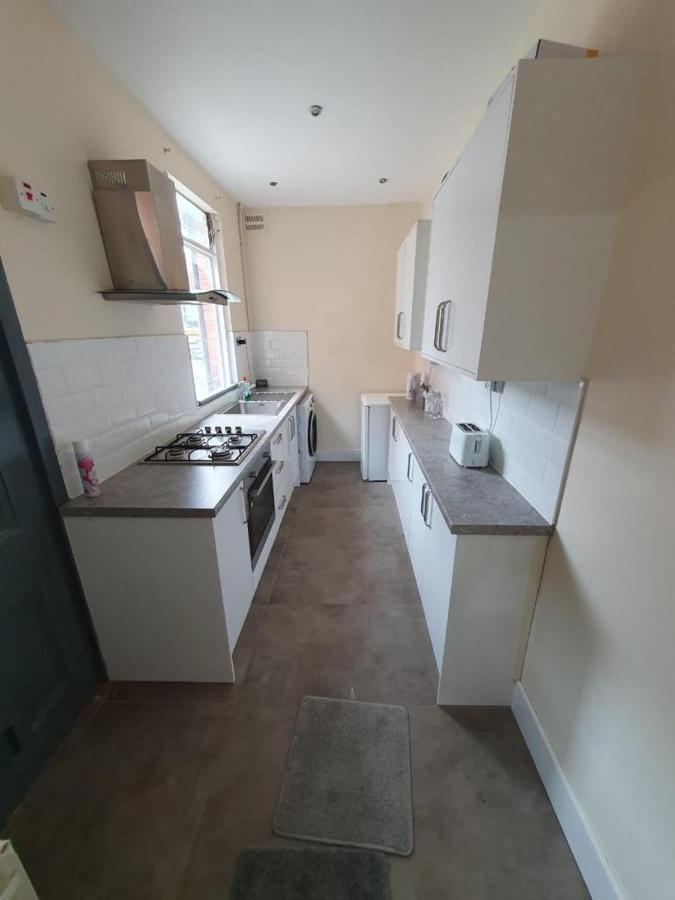 لايستر 2 Bedroom House - Hopefield Road المظهر الخارجي الصورة