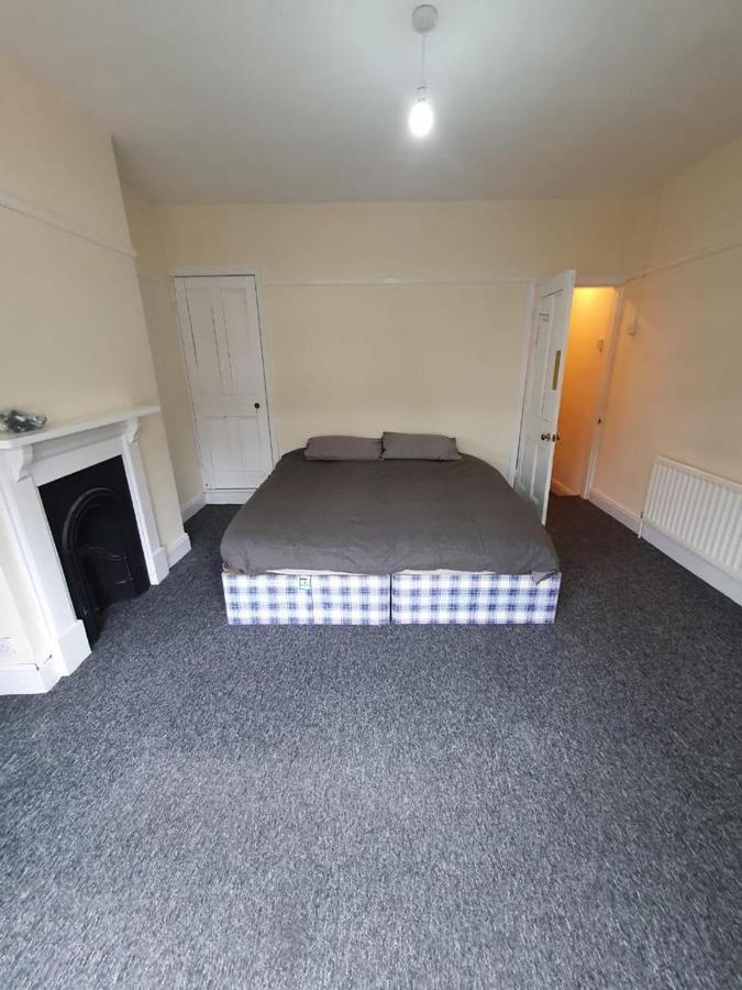 لايستر 2 Bedroom House - Hopefield Road المظهر الخارجي الصورة